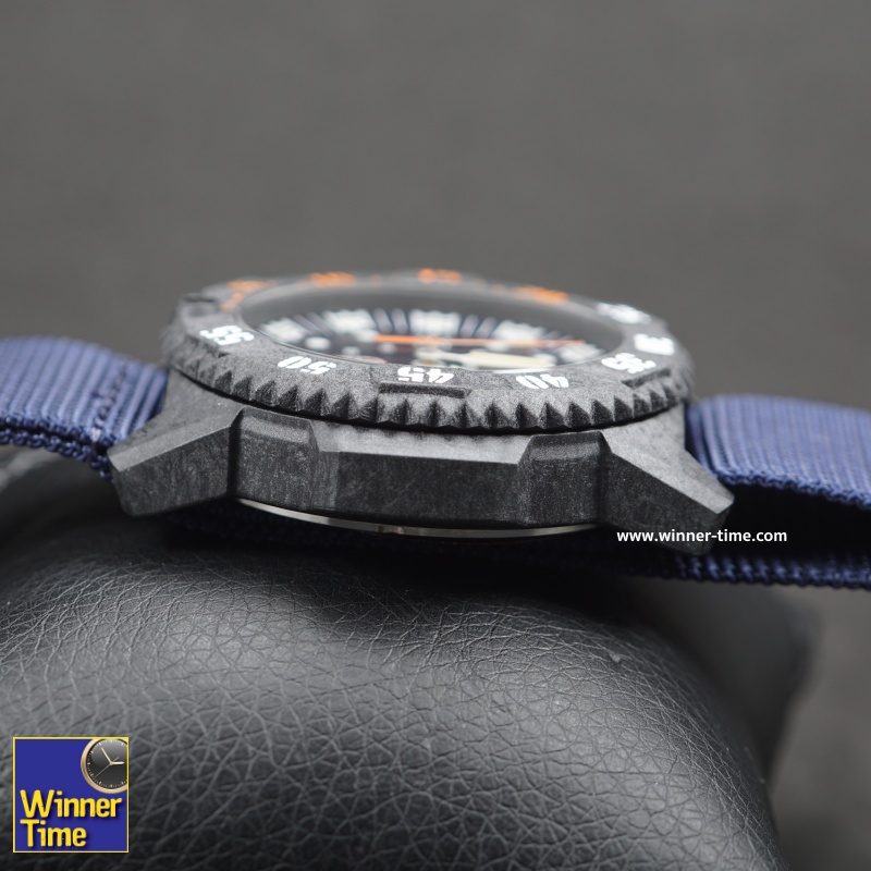นาฬิกา Luminox Master Carbon Seal 3800 Series รุ่น XS.3803.C
