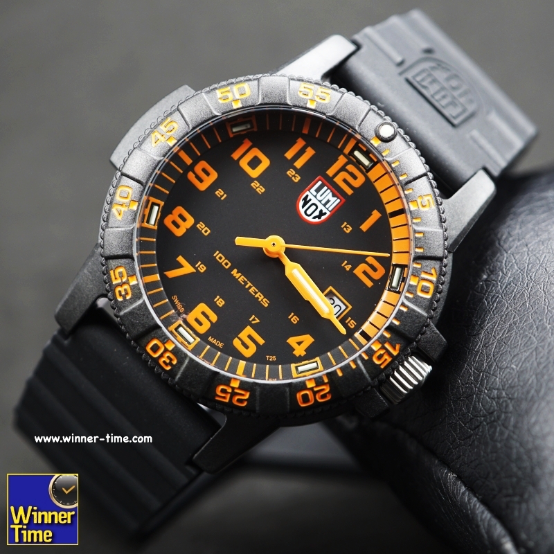 นาฬิกา Luminox Leatherback Sea Turtle Giant 0320 Series (Black/Orange) รุ่น XS.0329