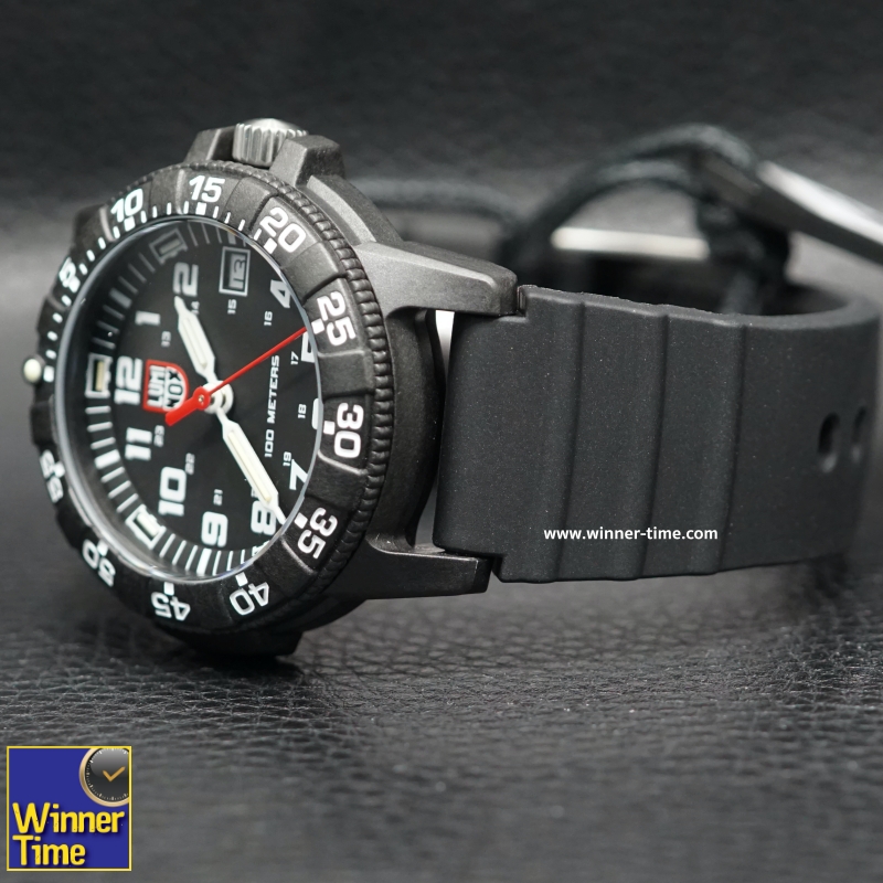 นาฬิกา Luminox Leatherback Sea Turtle 0300 Series (Black/White) รุ่น XS.0301