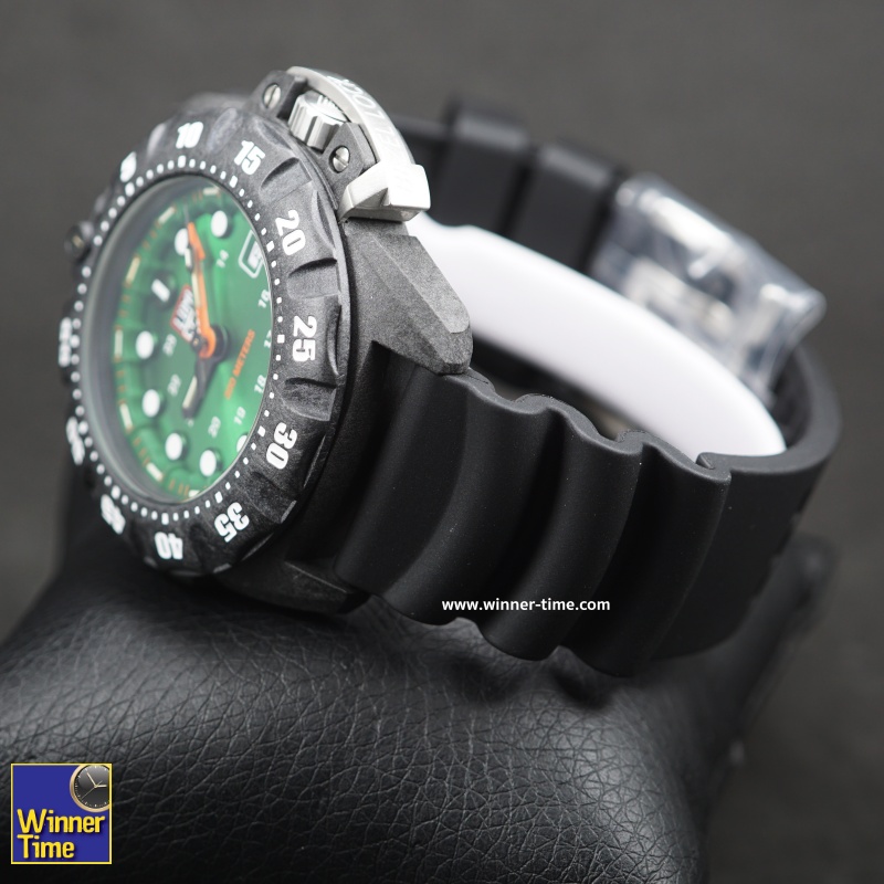 Luminox 1567 clearance