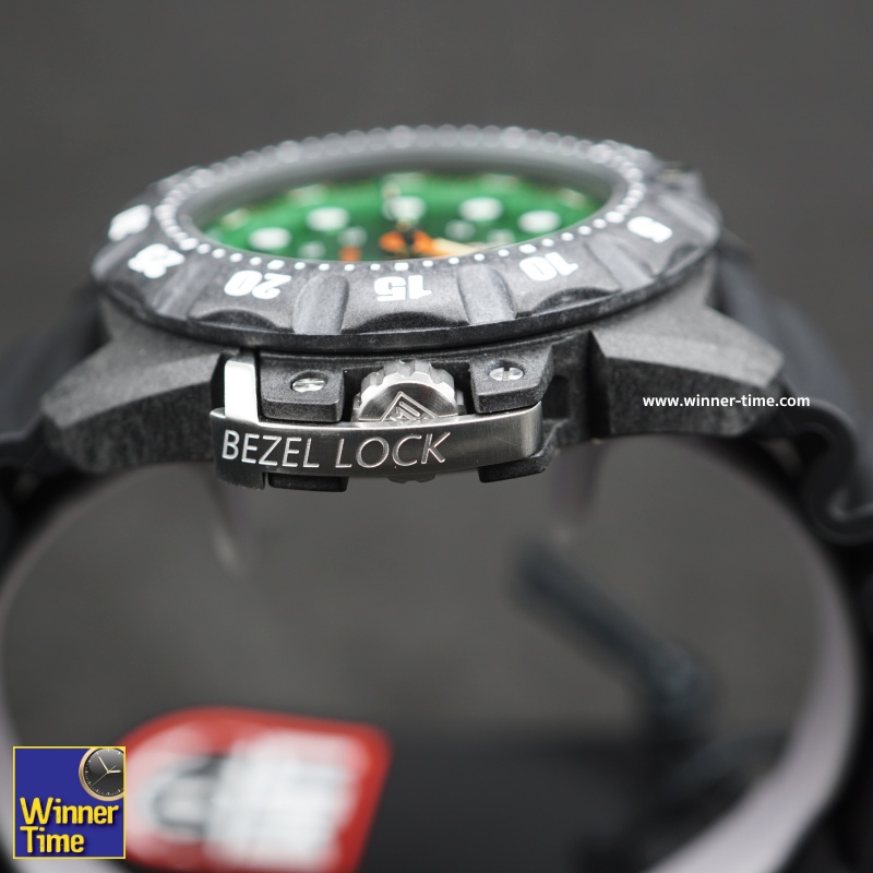 นาฬิกาLuminox Scott Cassell Deep Dive - 1567 รุ่น XS.1567