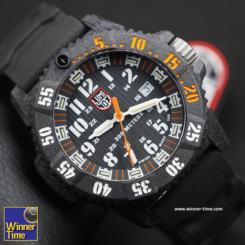 นาฬิกาLUMINOX MASTER CARBON SEAL 3800 SERIES รุ่น XS.3801.C.SET