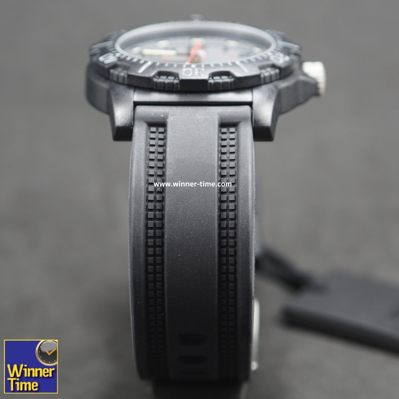 นาฬิกาLUMINOX Luminox Land Black OPS Carbon 8800 รุ่น XS.8802