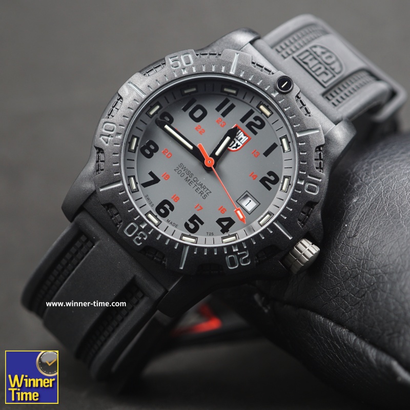 นาฬิกาLUMINOX Luminox Land Black OPS Carbon 8800 รุ่น XS.8802