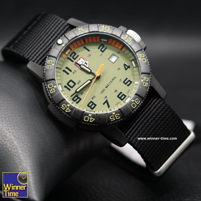 นาฬิกา LUMINOX LEATHERBACK SEA TURTLE GIANT 0320 SERIES รุ่น XS.0337