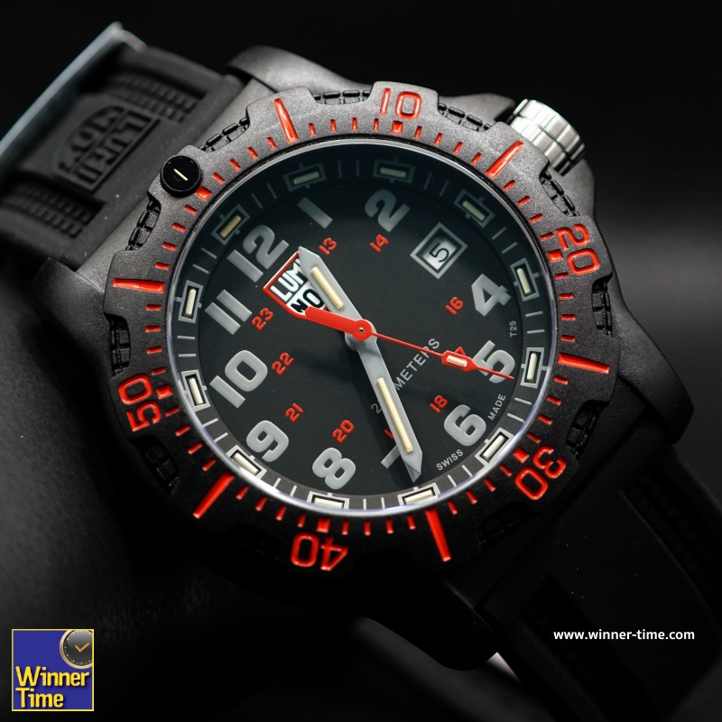 Luminox black ops 8895 hotsell