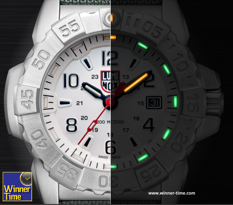นาฬิกาLUMINOX NAVY SEAL STEEL 3250 SERIES รุ่น XS.3257