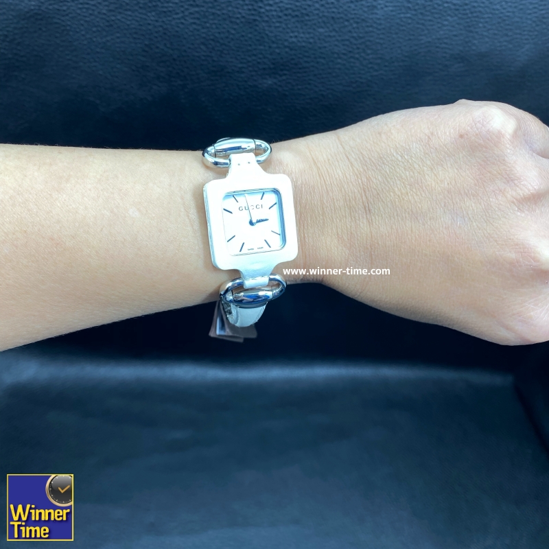 นาฬิกาGucci 1921 Series White Leather Bangle Ladies Watch รุ่น YA130404