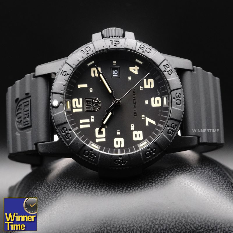 นาฬิกาข้อมือ LUMINOX Leatherback Sea Turtle Giant Outdoor Watch, 44 mm รุ่น XS.0330