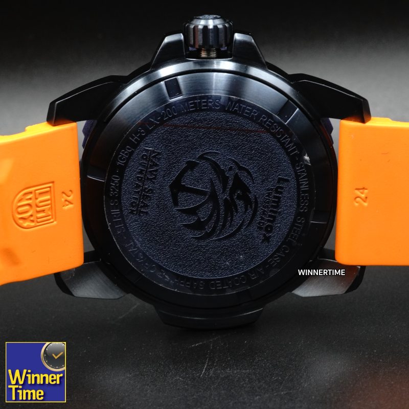 นาฬิกาข้อมือ LUMINOX 3253.CBNSF.SET Navy SEAL Foundation Back To The Blue Military Diver Watch 45 mm รุ่น XS.3253.CONSF.SE (สายส้ม)