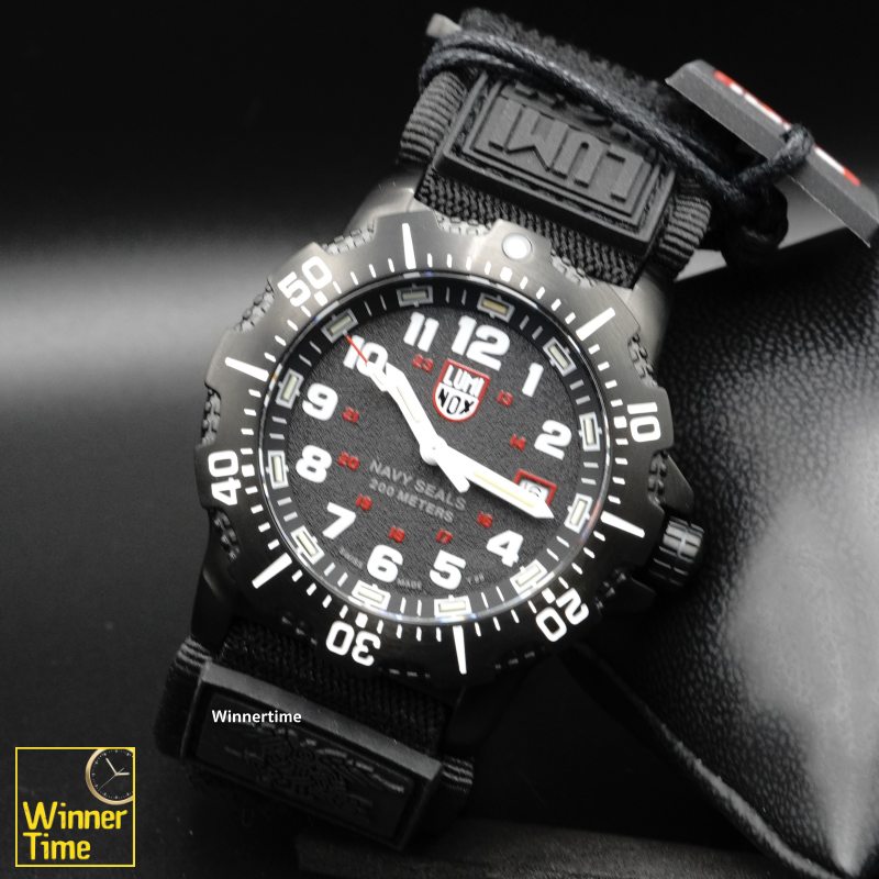 นาฬิกาข้อมือ Luminox Navy SEAL 4230 รุ่น XS.4231