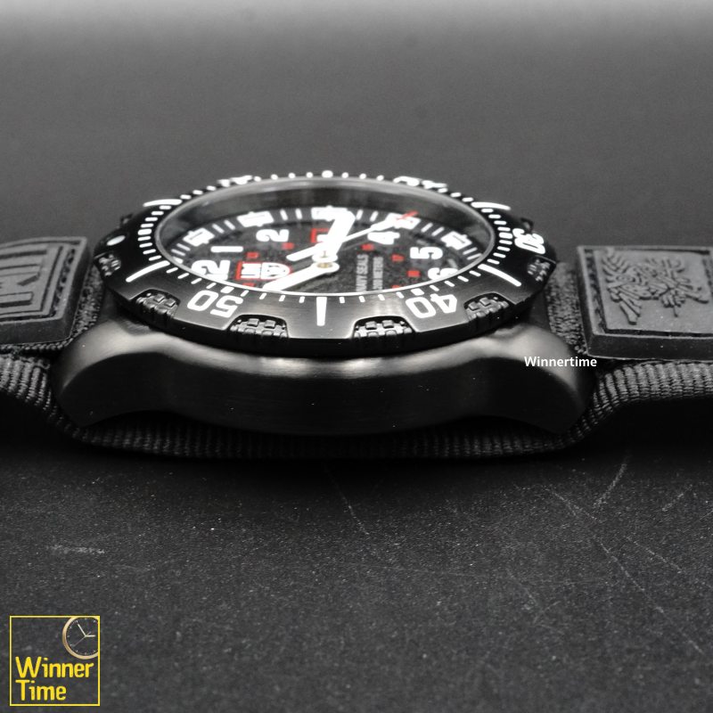 นาฬิกาข้อมือ Luminox Navy SEAL 4230 รุ่น XS.4231