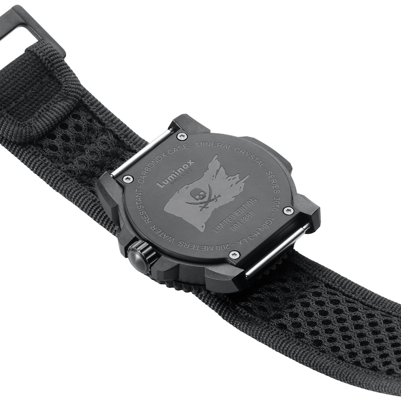 นาฬิกาข้อมือ LUMINOX Pirates 3050 Series - 3051.PIR.LE Limited Edition รุ่น XS.3051.PIR.LE ผลิตจำนวนจำกัดเพียง 888 เรือนทั่วโลกทั่วโลก นาฬิกาข้อมือ LUMINOX Pirates 3050 Series - 3051.PIR.LE Limited Edition รุ่น XS.3051.PIR.LE ผลิตจำนวนจำกัดเพียง 888 เรือนทั่วโลกทั่วโลก