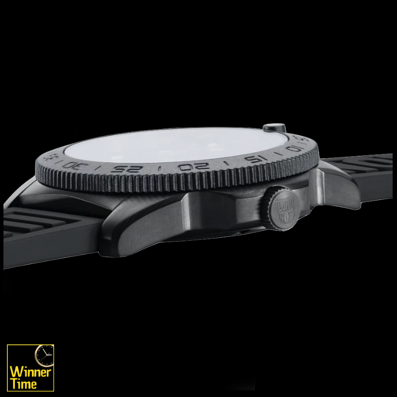 นาฬิกาข้อมือ LUMINOX PACIFIC DIVER Black Steel 3120 SERIES รุ่น XS.3135.B