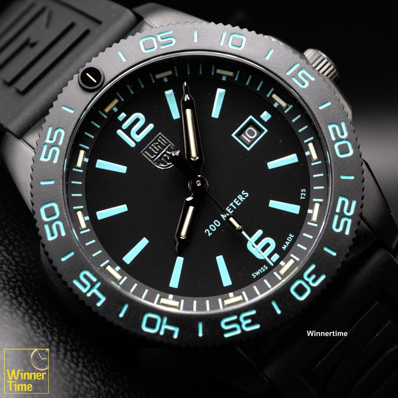 นาฬิกาข้อมือLUMINOX Pacific Diver Transformative Teal Limited Edition Color of the Year รุ่น XS.3124.N.SET