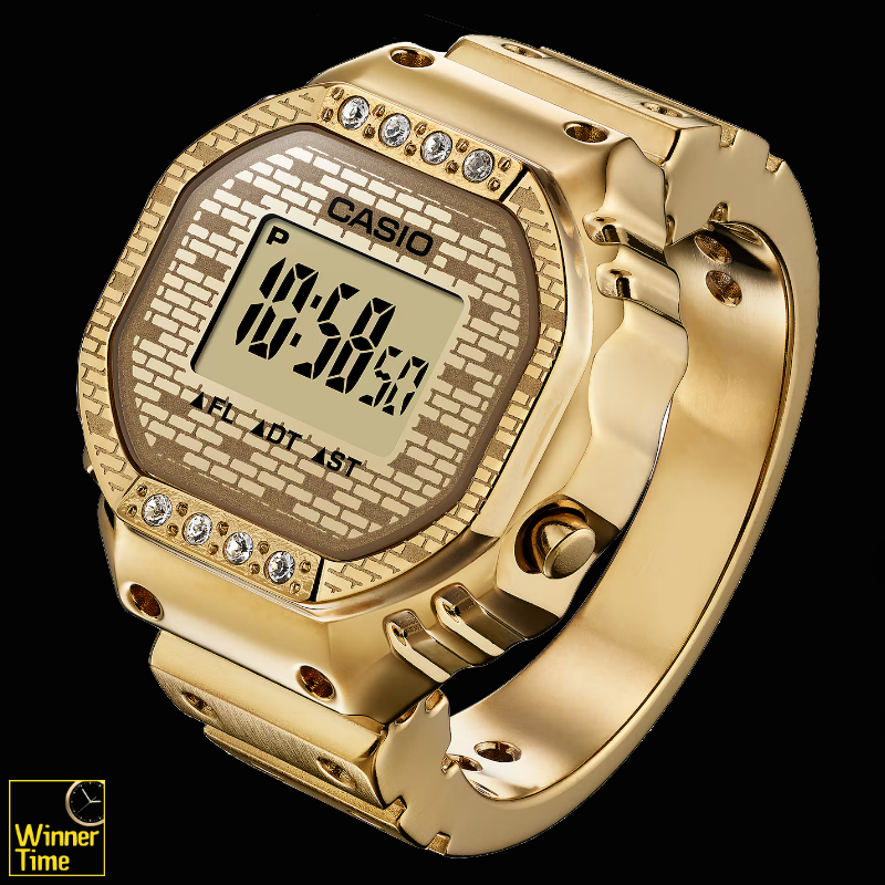 นาฬิกาแหวนของ Casio ที่ทำร่วมกับ J Balvin รุ่น CRW-001JB-9DR สีทอง